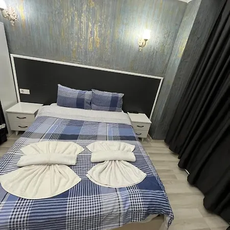 Metin Studiosand * Istambul